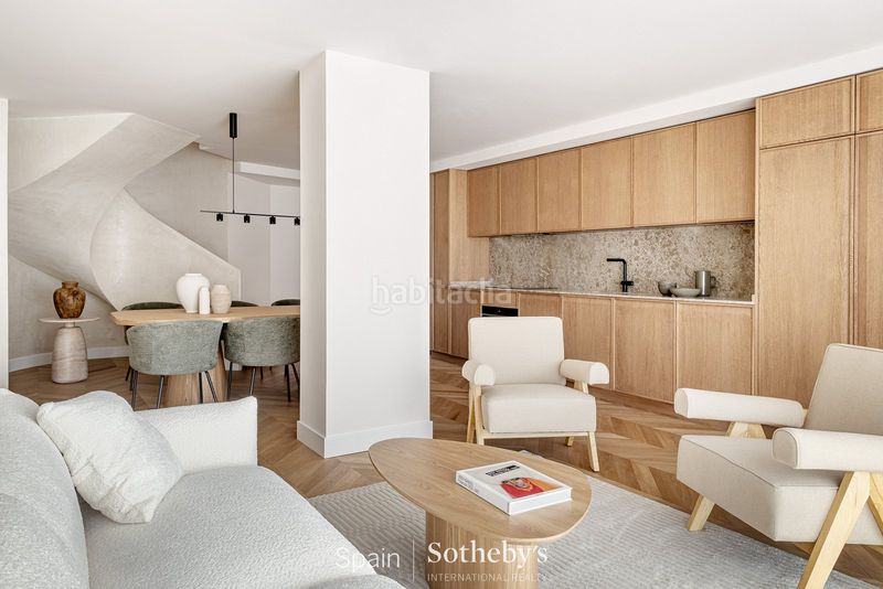 Foto f0b0799d-682e-4f19-90a1-d2d68dc22e6e. Apartament amb calefacció aparcament a Recoletos Madrid