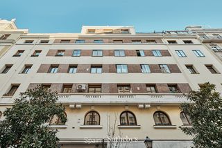 Apartament  Calle de lomb�a. Piso funcional en goya