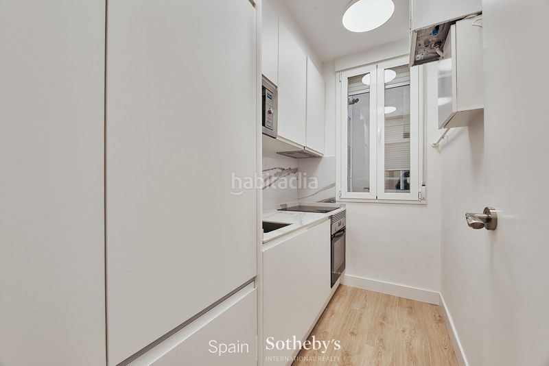 Foto db9af432-50c7-4432-a250-e097469d061c. Apartament amb calefacció a Goya Madrid