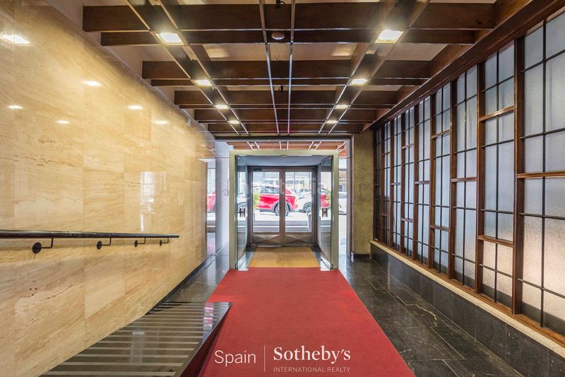 Foto 54895429-2e88-4924-86da-2ebe559df64b. Apartament amb calefacció aparcament a Jerónimos Madrid