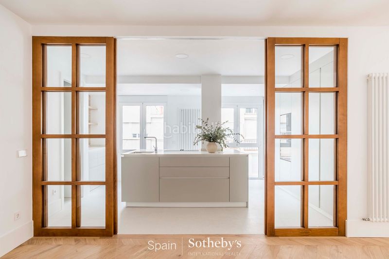 Foto aa4ef0c9-d8d0-451a-b7c7-ddfc2375ea18. Apartament amb calefacció aparcament a Jerónimos Madrid