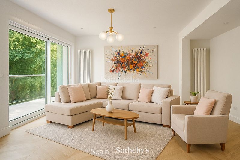 Foto d2e1e9b9-e402-4895-ab97-89372730bb8c. Apartament amb calefacció aparcament a Jerónimos Madrid