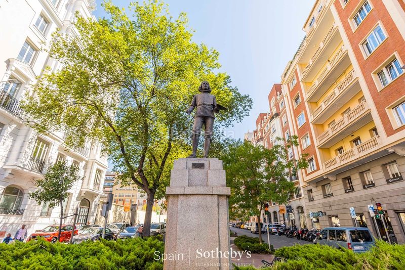 Foto 3337d7b8-c977-4b92-9c77-e44d30f3a9b8. Apartament amb calefacció a Recoletos Madrid