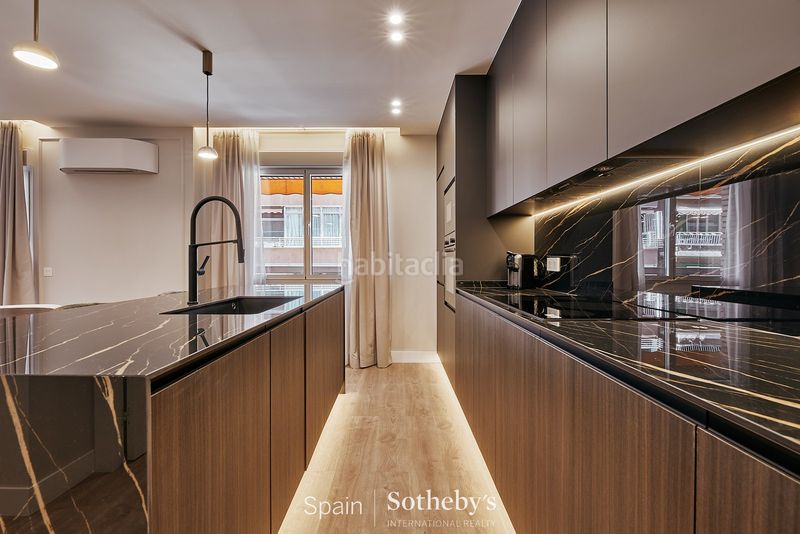 Foto b3674d14-9173-44fe-a3bb-319ec52fc4a8. Apartament amb calefacció aparcament a Lista Madrid