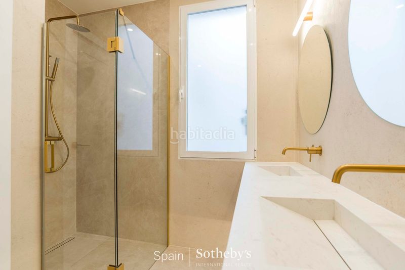 Foto 452e3d85-82ba-4053-9cbf-b495329e88aa. Apartament amb calefacció aparcament a Lista Madrid
