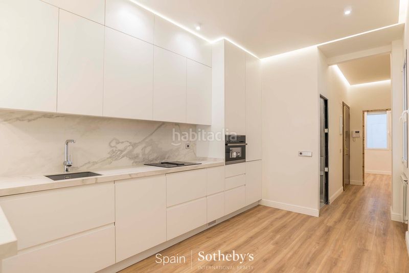 Foto 6c7d6082-56b0-4cdf-94cb-72f80733f6ff. Apartament amb calefacció aparcament a Lista Madrid