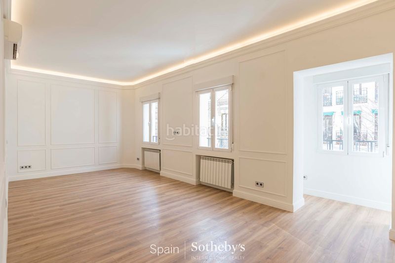 Foto 952e773f-9041-402a-8a81-b4dce452e7d4. Apartament amb calefacció aparcament a Lista Madrid