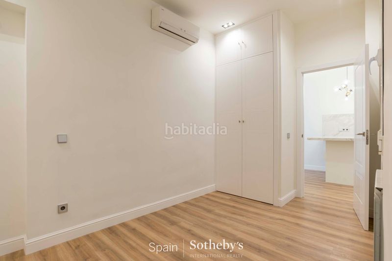 Foto 998abfec-2331-405d-bf4e-a07d5ea593ee. Apartament amb calefacció aparcament a Lista Madrid