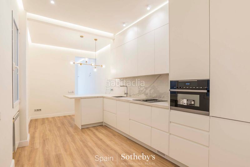 Foto 9ff2fedc-a073-46bd-b8a6-537962c6be31. Apartament amb calefacció aparcament a Lista Madrid