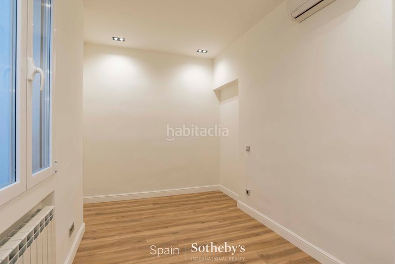 Foto ca4a2678-ab03-4373-9d01-bfa0ee92bc14. Apartament amb calefacció aparcament a Lista Madrid
