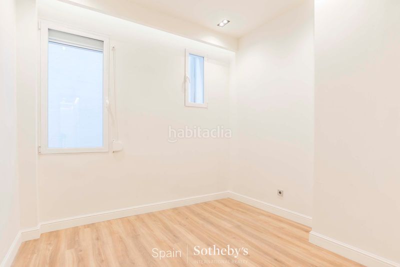 Foto ce2aa7d8-4fee-4cf5-a4c4-1ede60f0aec6. Apartament amb calefacció aparcament a Lista Madrid