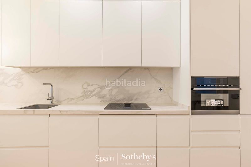 Foto e78bf53b-05ab-4e85-b9ae-e12223a07e7e. Apartament amb calefacció aparcament a Lista Madrid