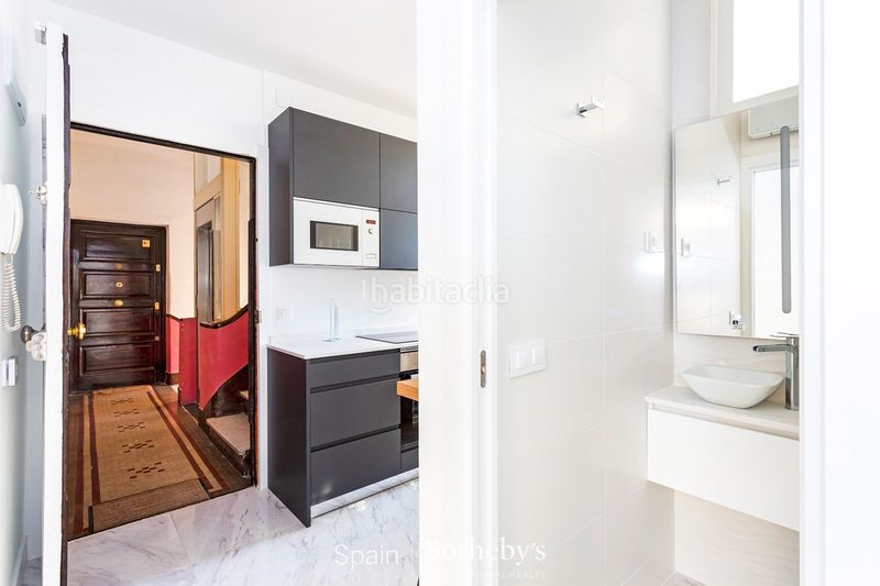 Foto 4a11a882-dbd1-4233-8be1-2ae6e67c186f. Apartament amb calefacció a Argüelles Madrid