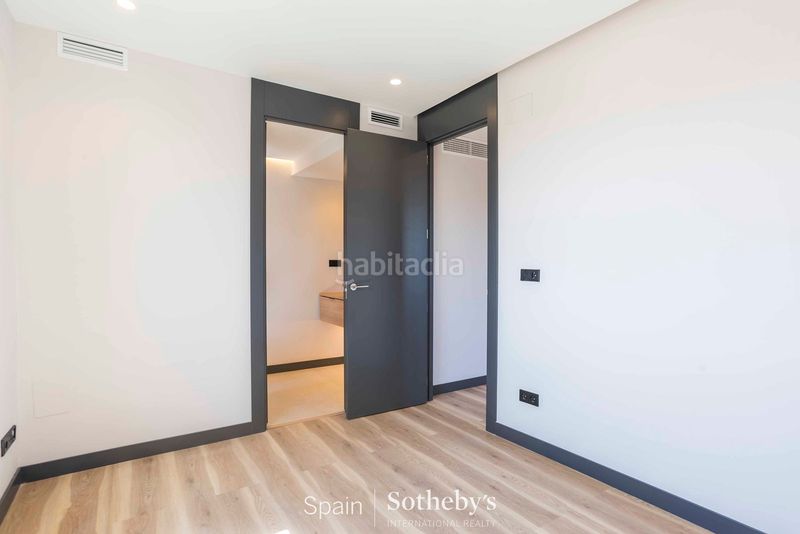 Foto 606ad392-8786-4896-b7d5-bf6986298df7. Apartament amb calefacció piscina a Lista Madrid
