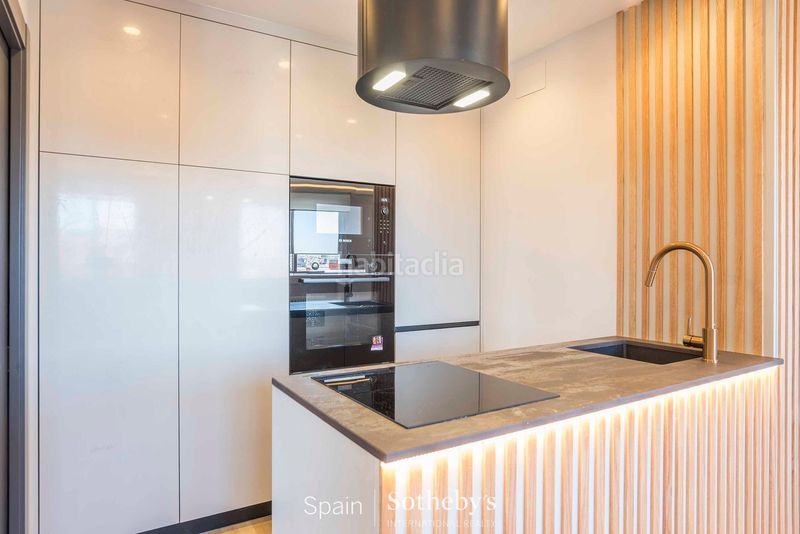 Foto 8f3d18b1-c7f9-452c-81ff-e4fbafd36b50. Apartament amb calefacció piscina a Lista Madrid