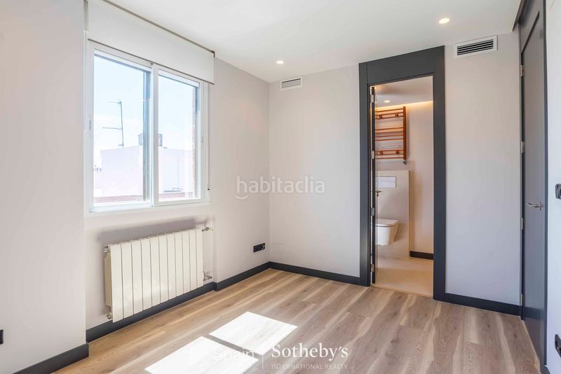 Foto 9f66fd2c-2ec7-444c-abfe-d3e439352b11. Apartament amb calefacció piscina a Lista Madrid