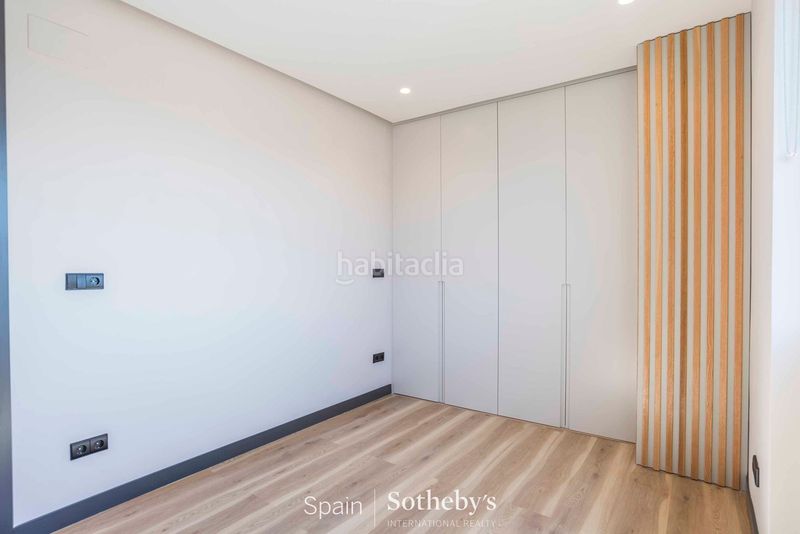 Foto dc2eaf8e-b183-4e9e-a8e8-99b50493352d. Apartament amb calefacció piscina a Lista Madrid