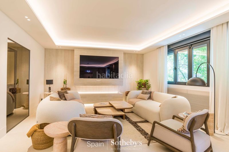 Foto b49d2585-1366-443a-a88b-3f9c471ce462. Apartament amb calefacció a Castellana Madrid
