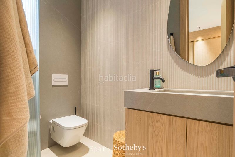 Foto e3b726bf-7990-41a8-8c4f-b12e4418cc03. Apartament amb calefacció a Castellana Madrid