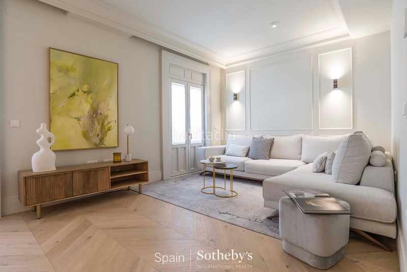 Foto 4e8d41b0-c082-425b-8976-0072200c0725. Apartament amb calefacció piscina a Cortes-Huertas Madrid