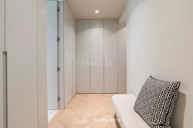 Foto 8e64117f-b45d-4891-8e8f-8618c052b541. Apartament amb calefacció piscina a Cortes-Huertas Madrid