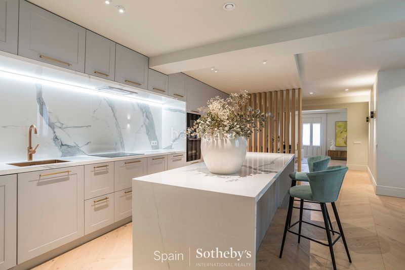 Foto c12b4bae-af88-4e3d-993e-b7ff56d3d0cb. Apartament amb calefacció piscina a Cortes-Huertas Madrid