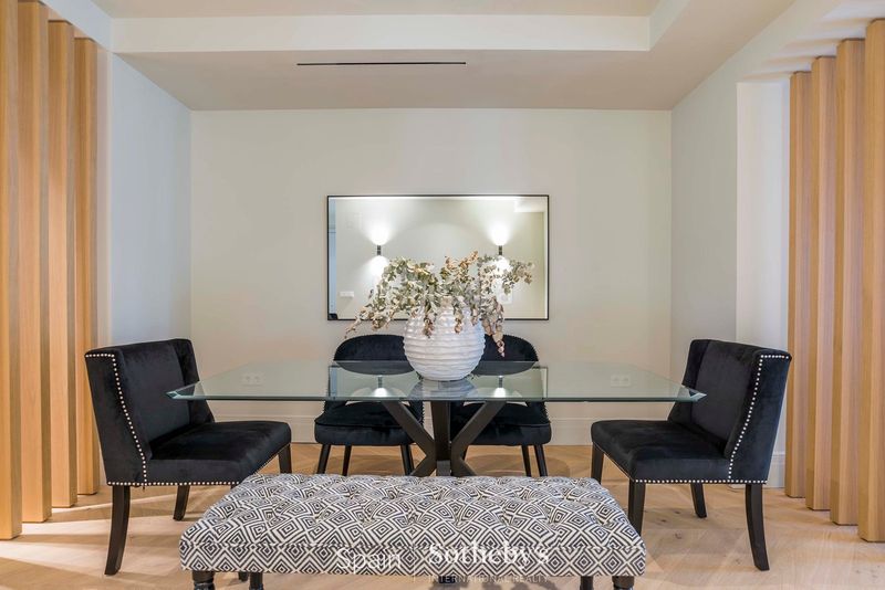 Foto c987978f-dbaa-475d-a6a3-cad69a58eef9. Apartament amb calefacció piscina a Cortes-Huertas Madrid