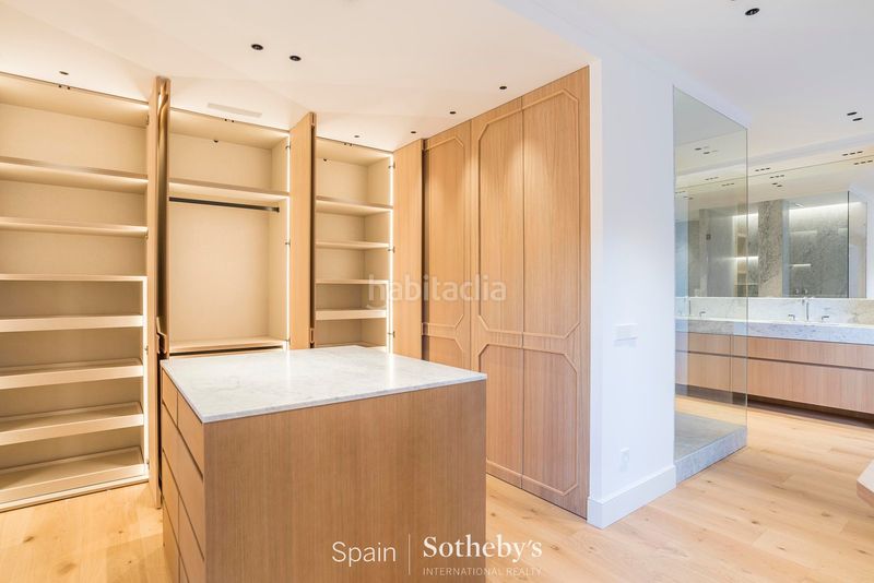 Foto 226e70da-2060-49ae-873c-287a068579d9. Apartament amb calefacció aparcament a El Viso Madrid