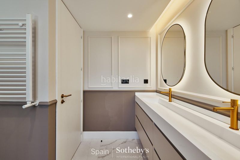 Foto f99fea78-9b32-413c-8d63-94d32f7bb0e0. Apartament a Lista Madrid