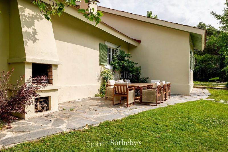 Foto 27462677-e8a7-49e9-a38a-773a5bd46e23. Haus mit parking pool in Las Lomas Boadilla del Monte