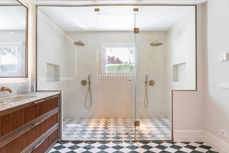 Foto 40cde27e-caa4-43ea-8f22-9bf601881630. Haus mit parking pool in Las Lomas Boadilla del Monte