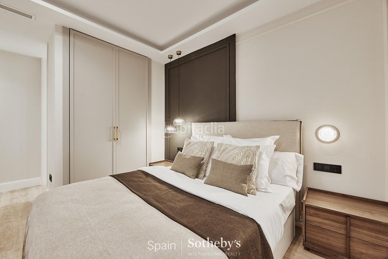 Foto dcaf1fb1-e4b2-47f9-852f-bee1620ad596. Apartament amb calefacció a Castellana Madrid