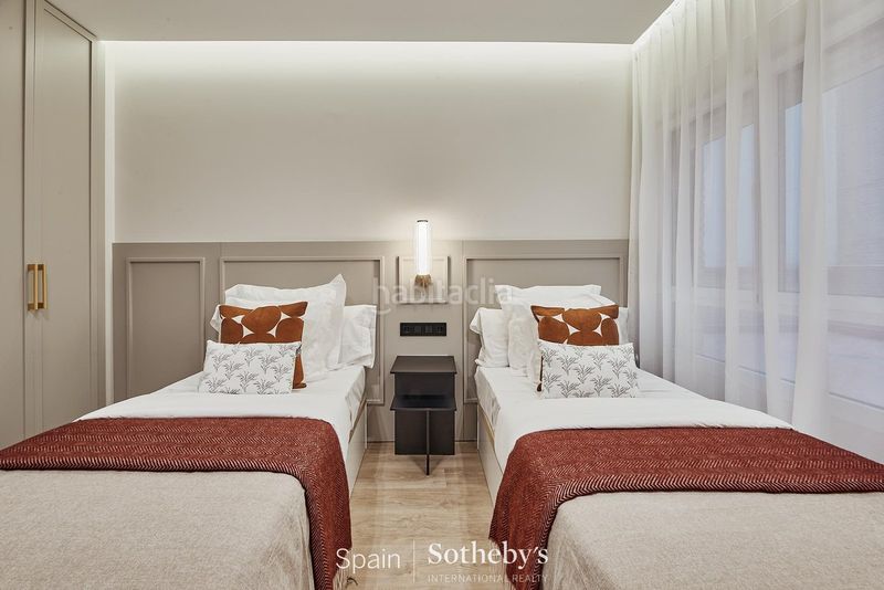 Foto e4dd6a31-c837-4b00-8b13-4e5477596618. Apartament amb calefacció a Castellana Madrid