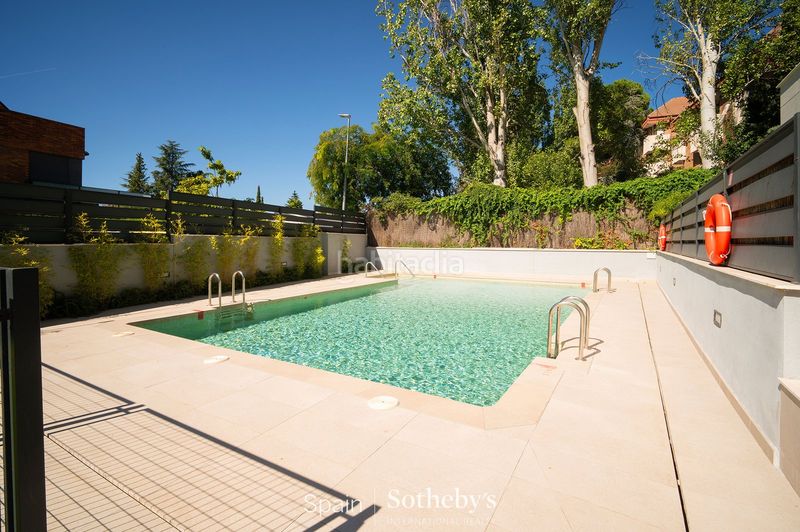Foto d45cc312-0198-4a7e-a425-aeb92ac1922a. Apartament amb calefacció aparcament piscina a Yucatán-La Cornisa Rozas de Madrid (Las)