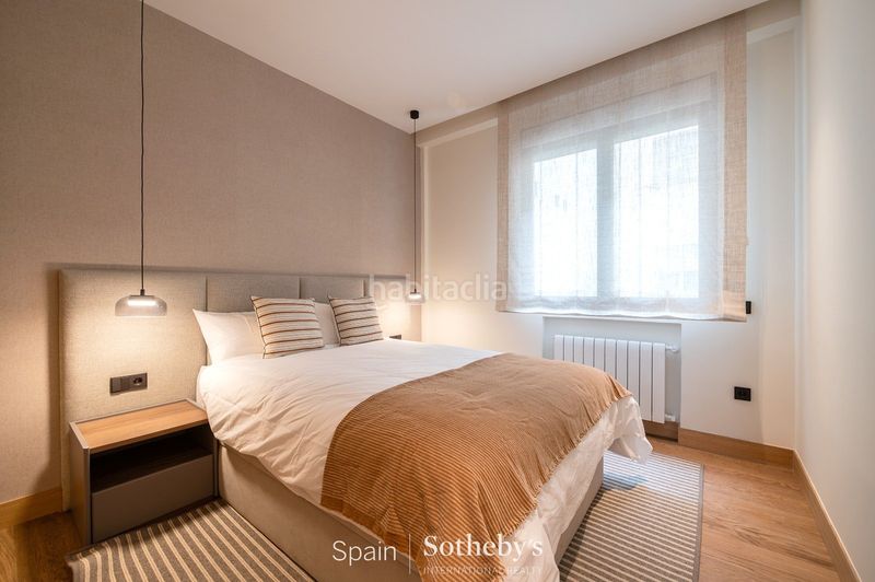 Foto ae41f7df-d9e4-4a9e-ac48-6ef812aa17f0. Apartament amb calefacció aparcament a Castellana Madrid