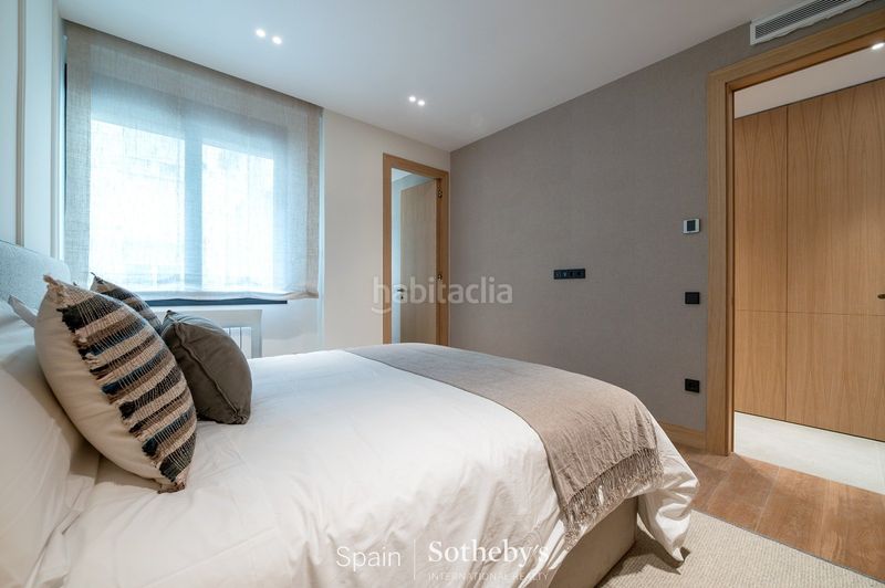 Foto c82132eb-21ee-4f39-abe3-8657396668f4. Apartament amb calefacció aparcament a Castellana Madrid