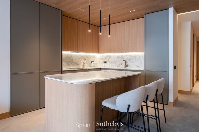 Foto d3d9bcdf-f650-48a4-85df-e2784d37c83a. Apartament amb calefacció aparcament a Castellana Madrid