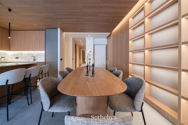 Foto f9fdd691-2dc9-41d7-852e-e72a1300cda1. Apartament amb calefacció aparcament a Castellana Madrid