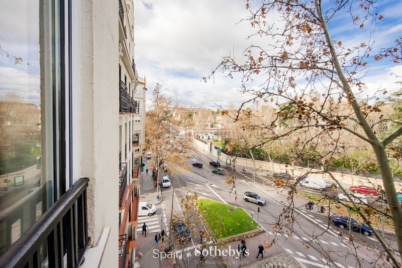 Foto 6eb2254e-91a6-4582-952c-fe042143a4e5. Apartament amb calefacció a Castellana Madrid