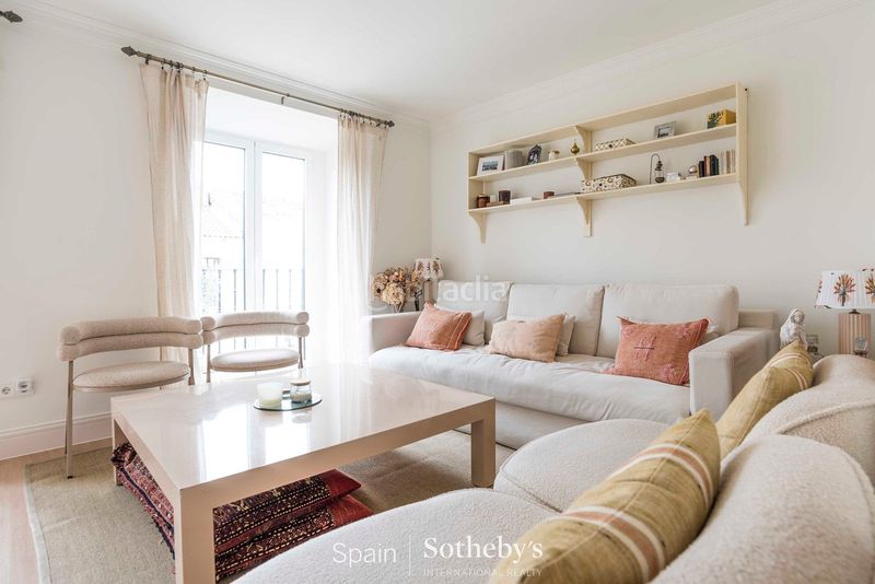 Foto 3b2ada34-07cc-4ee6-a4cb-4aaae6d5c66e. Apartament amb calefacció aparcament a Universidad-Malasaña Madrid