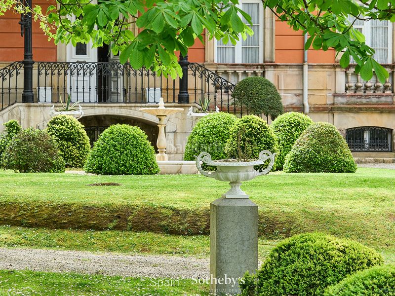 Foto e6222b14-66da-40a3-a42c-d5ae2d8f3434. Casa amb calefacció aparcament a Somió Gijón