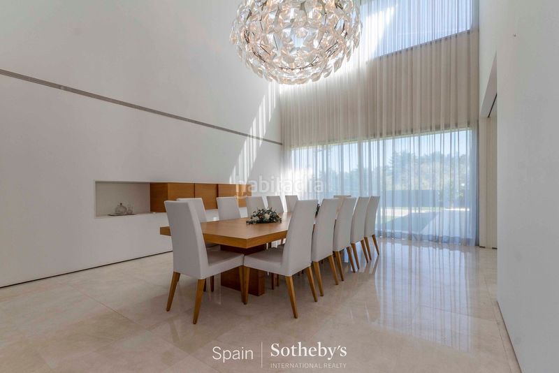 Foto 4b13d260-d677-4d67-93be-efe69308c5ba. Casa amb calefacció aparcament piscina a La Florida - El Plantío Madrid