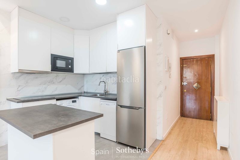 Foto 0a320e76-cc06-4d19-83bc-464c0b8168a1. Apartament amb calefacció aparcament a Lista Madrid