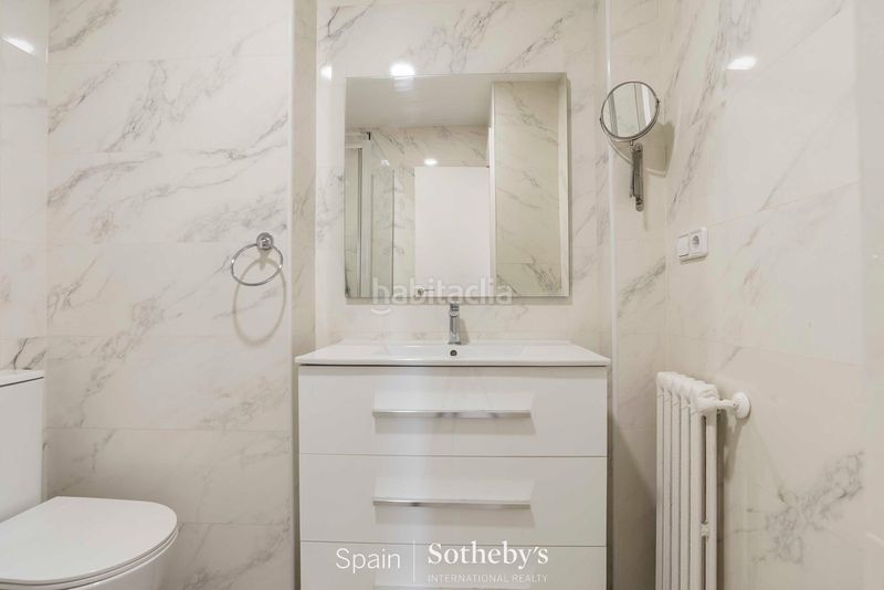 Foto 3e2fefa4-6170-4089-b761-9b07da75a3c0. Apartament amb calefacció aparcament a Lista Madrid