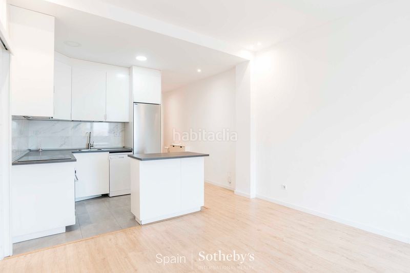 Foto ea07e6b2-f8e6-4734-927d-d6c25f1e0aa5. Apartament amb calefacció aparcament a Lista Madrid