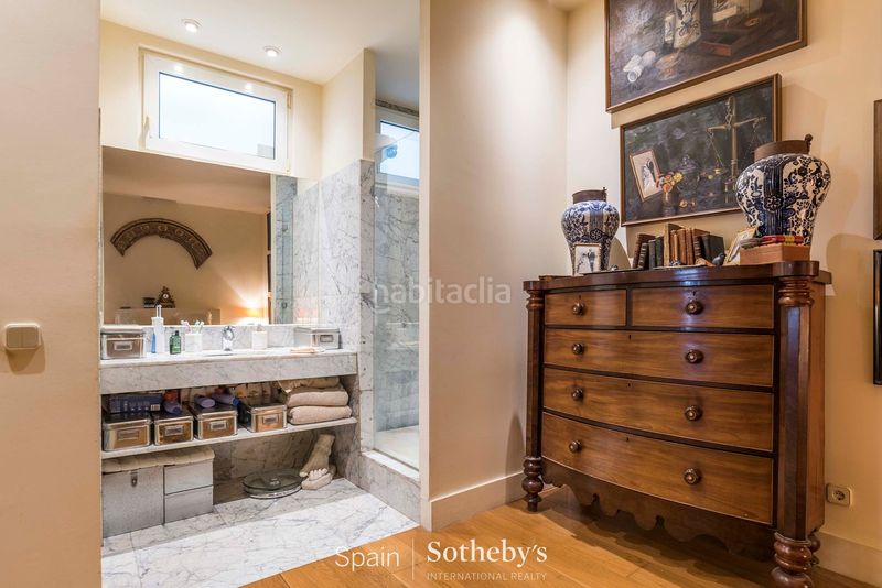 Foto e1954f2d-4665-4a05-bac6-2440c7ea5b88. Apartament amb calefacció a Recoletos Madrid