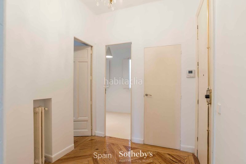 Foto 2a671d47-25aa-42ed-a39c-e08114a2299f. Apartament amb calefacció a Palacio Madrid