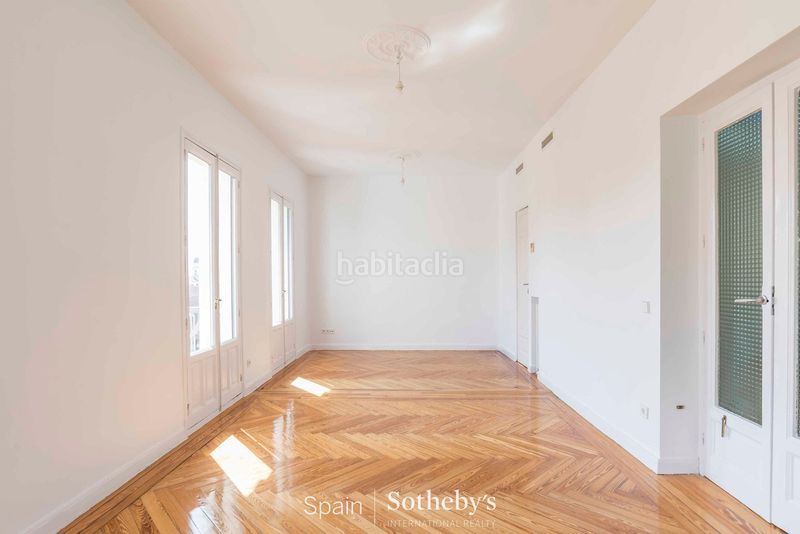 Foto 46ef58cb-2bb4-479b-a3e9-1de78740dc1b. Apartament amb calefacció a Palacio Madrid