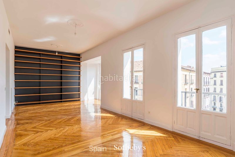 Foto 7fb6a6dc-cc55-49c8-b2fb-3d01fe9adab0. Apartament amb calefacció a Palacio Madrid