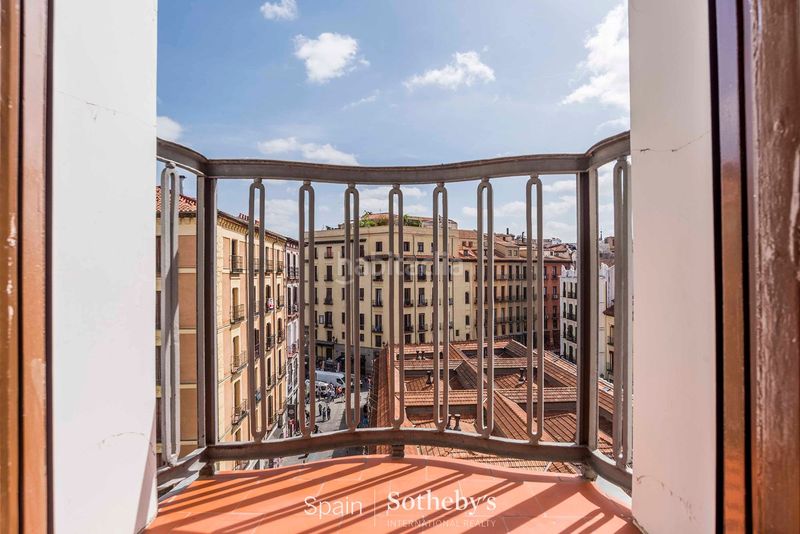 Foto a2426660-2a16-49b9-b00d-917cb2caa9ff. Apartament amb calefacció a Palacio Madrid